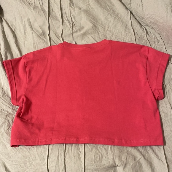 Gym Shark - Friction Crop Top - Picture 3 of 5